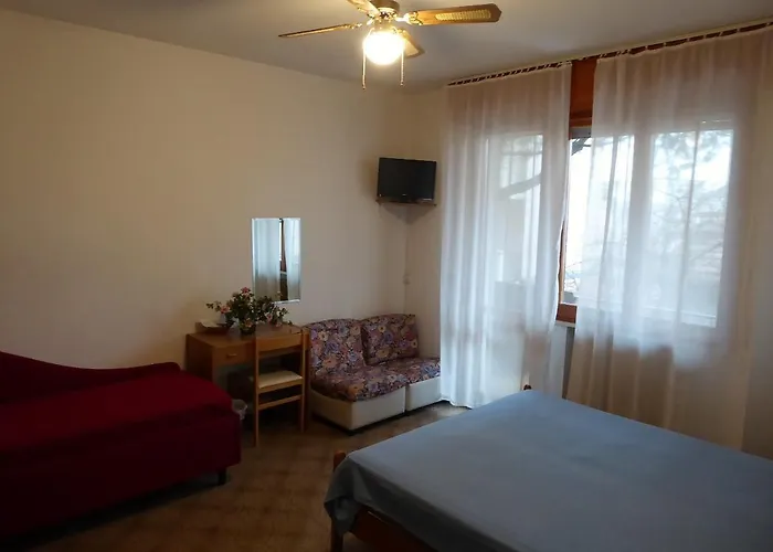Apartmento com 3 dormitórios