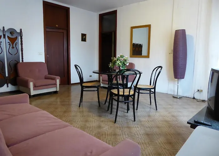 Apartmento com 3 dormitórios
